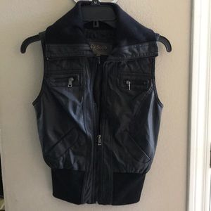 Black vest (jr.)